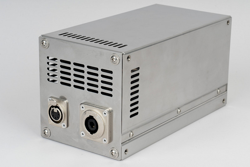 High voltage transformer